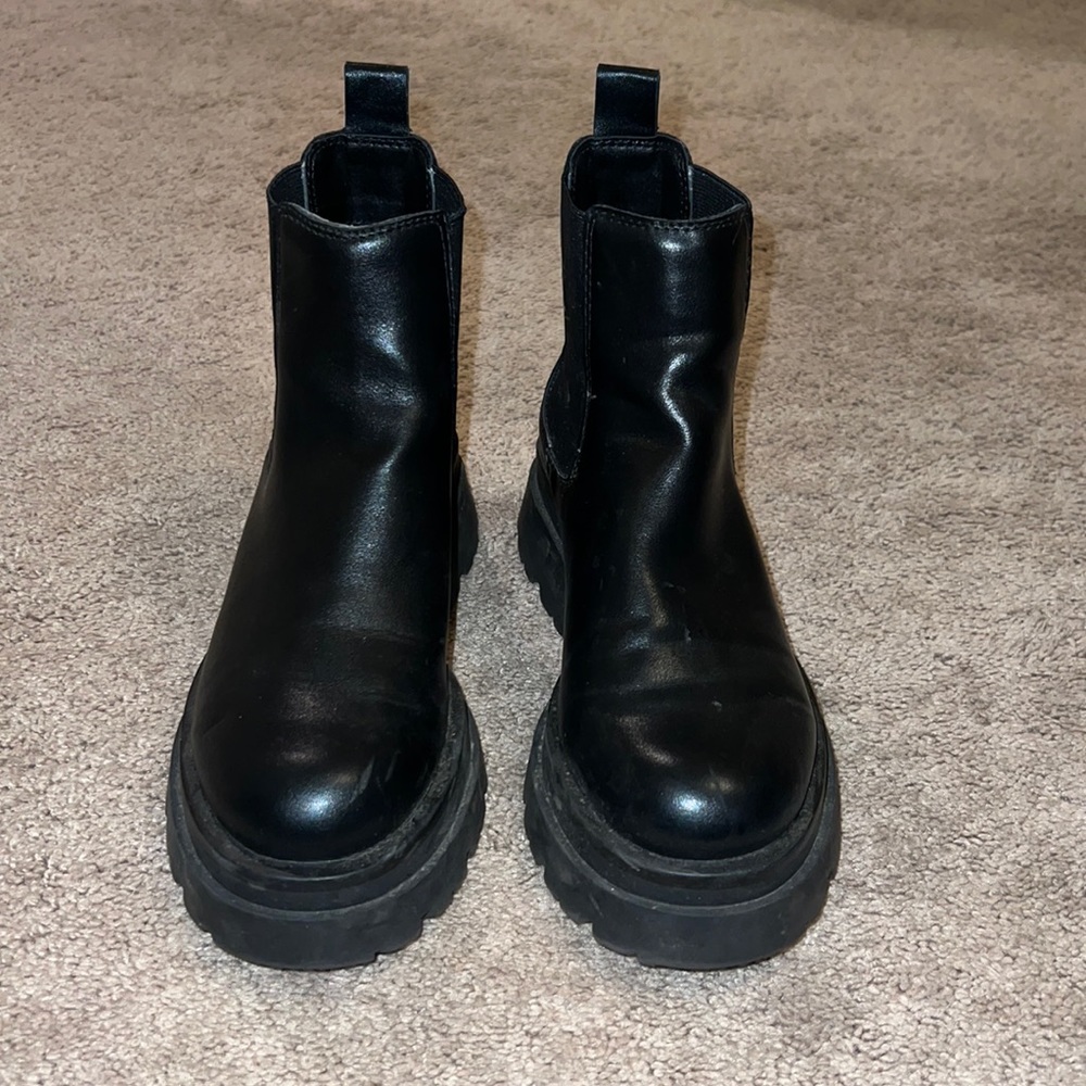 Aldo black ankle boots.